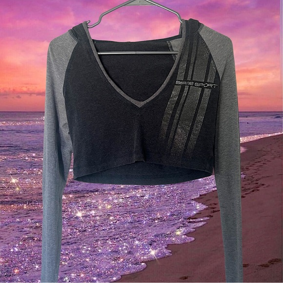 Bebe sport cropped sweater long sleeve bling rhinestone Swarovski crystals - Picture 1 of 3
